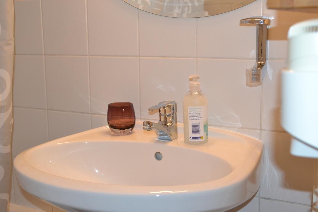 Goldfisch Apartment Hoher Markt Wina Bagian luar foto