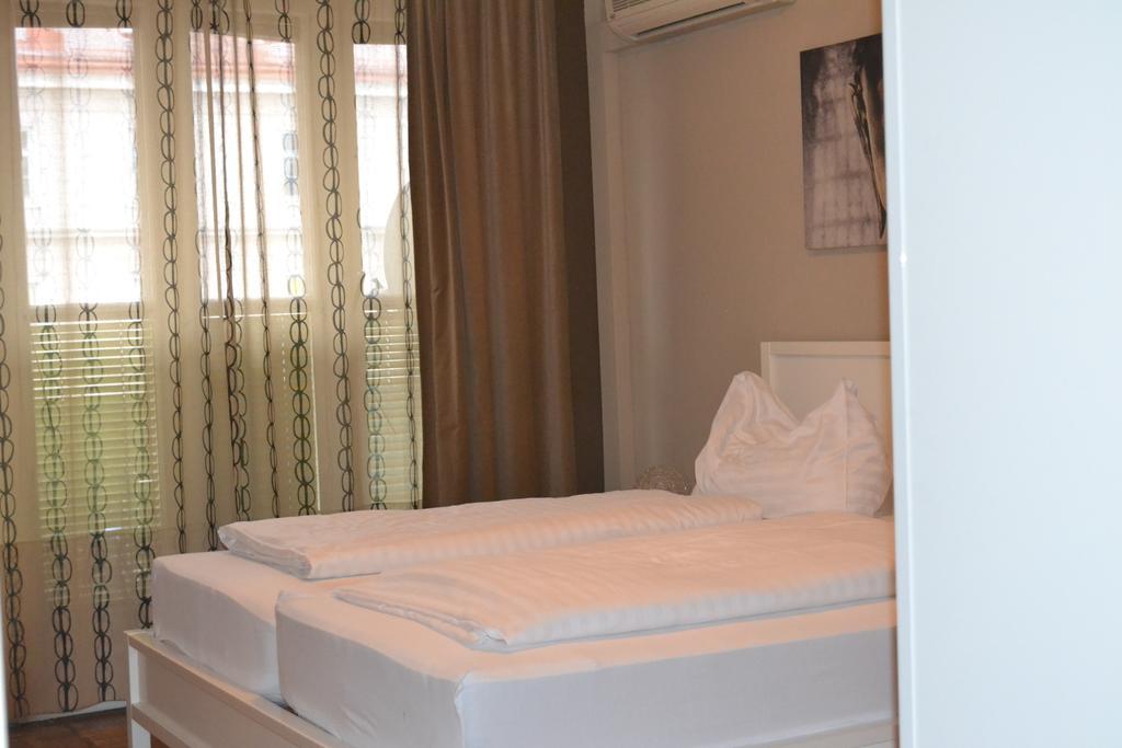 Goldfisch Apartment Hoher Markt Wina Ruang foto